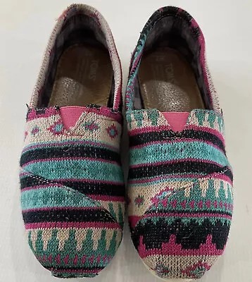TOMS WOMENS Purple Teal TRIBAL Print Knit Fabric SHOES SIZE 7 • $10.49