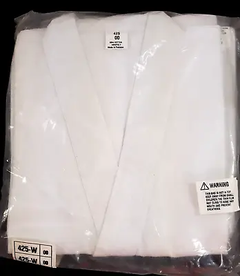 Lightweight Student Karate Uniform Size: 00  White 425-W Martial Arts  NEW  • $22.95