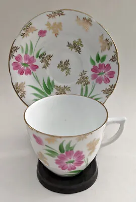 English Castle Bone China Cup And Saucer Pink Flower With Gold Trim • £7.78