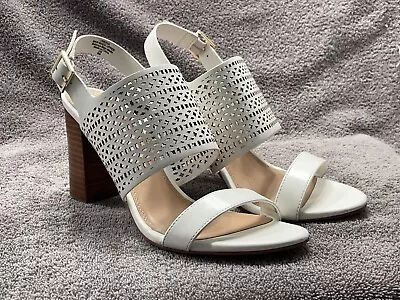 KELLY & KATIE Women's White 3 Inch High Heels - Size 9 - Look New • $20