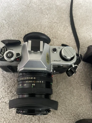 £35 • Buy Canon Vintage AE-1 35mm SLR Film Camera With FD 50mm Lens - Silver. With Case