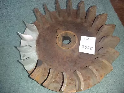 Vintage Briggs & Stratton 5 HP I/C Engine Parts Accessories Cast Iron Flywheel • $13.49