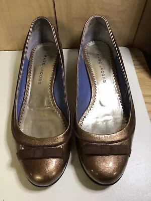 Marc Jacobs Gold Patent Leather Bow Ballet Flats Womens Shoes Size 37.5 US 7 • £5.78