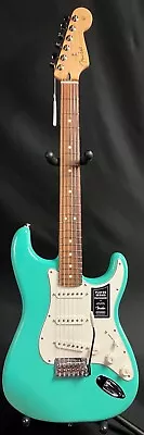 Fender Player Stratocaster Electric Guitar Sea Foam Green Finish • $599.95