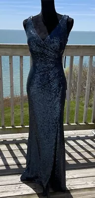 Vince Camuto Navy Plunge Neck Ruched Sequin Long Formal Dress Women’s Size 2 NWT • $150