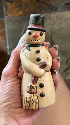 $200.21 • Buy VINTAGE VAILLANCOURT VINTAGE 1992 FOLK ART SIGNED   SNOWMAN” Figurine #812 WOW