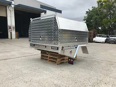 Aluminium Dual Cab Ute Tray & 1m High LC79 Canopy Toolbox + 2 Bars 1780W X 1800L • $5500