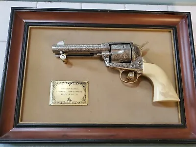 $300 • Buy ￼Franklin Mint John Wayne Western Commemorative . 45 Single Action Colt Replica