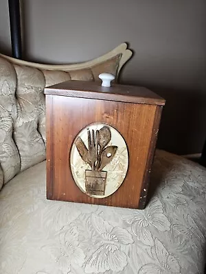 Vintage Wooden Bread Box With Farmhouse Kitchen Design • $25