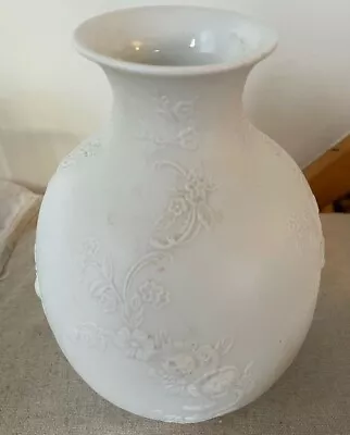 7.5  Kaiser West Germany - White Matte Bisque Vase Floral Flowers Urn • $29.99