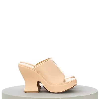 BOTTEGA VENETA 1250$ Wedge Mule Sandals - Macaroon Leather • $416.50