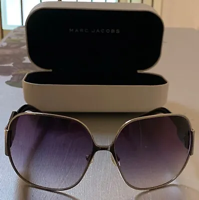 🦄RARE🦄Marc Jacobs Oversize Gradient Sunglasses With Original Case • $43