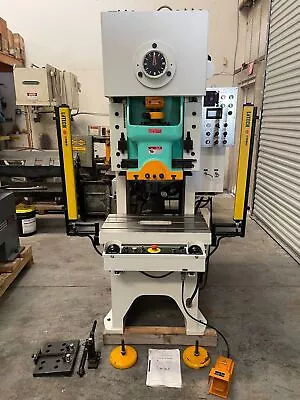 World Precise Machinery JH21-25 C Frame Press 25 Ton 2016’ #GMT-3430 • $6950