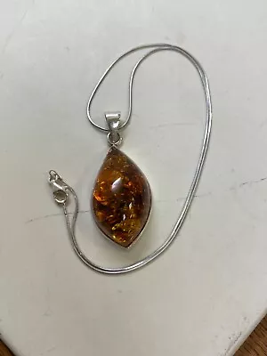 Vintage 925 Sterling Silver Baltic Amber Necklace Pendant PRELOVED! F10 • $42.95