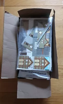 00 Guage Model Railway. Box Full Of Random Bits • £7.50