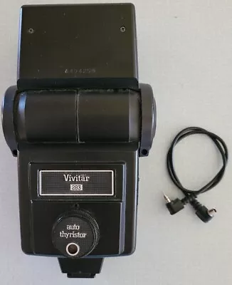 Vivitar 283 Auto Thyristor Universal Electronic Shoe Mount Camera Flash • $9.99