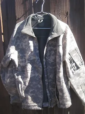 Massif Mt Gear ARMY ELEMENTS JACKET DIGITAL ACU SIZE: X-LARGE • $65