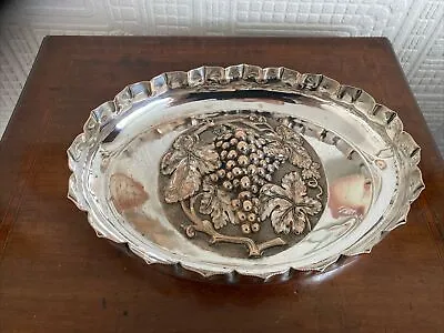 Beautiful 1890 Walker & Hall Silver Plate On Copper Deep Relief Fruit Bowl • £25
