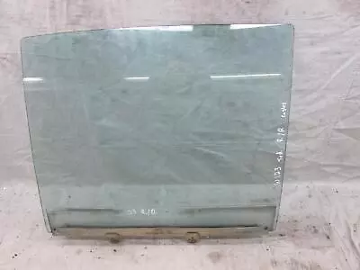 Mercedes W123 300 240 Right Rear Door Glass Window RUSTED • $99.99