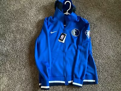 Dallas Mavericks Jacket Mens Large Blue Hoodie Full Zip Warm Up Basketball Nike • $90