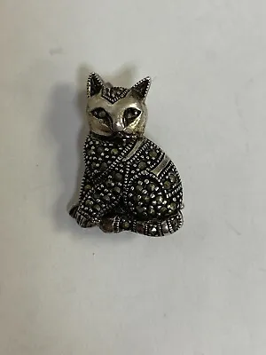 Vintage Sterling Silver And Marcasite Sitting Cat Brooch/Pin PRELOVED! • $19.99