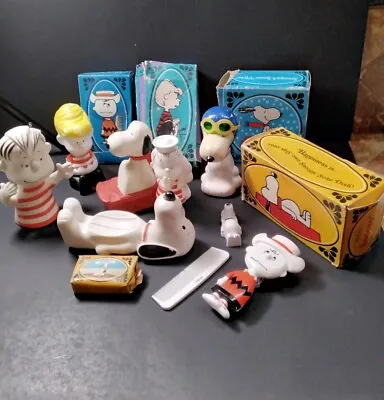 Vintage Lot Avon Peanuts Snoopy Charlie Brown Bubble Bath Soap Brush Comb • $12.50