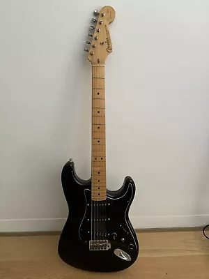Fender Eric Clapton “Blackie” Stratocaster In Great Condition. • $1800