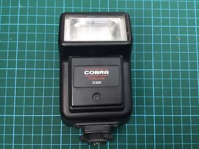 Cobra Dedicated D300 Pocket Electronic Auto Flash Gun. • £6.97