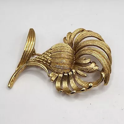 Monet Brooch Gold Tone Signed • $30.60
