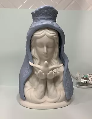 Light Up Virgin Mary Holding White Dove Night Light Lamp Porcelain Madonna 6” • $22.99