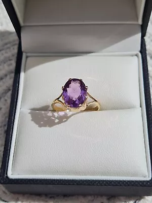 9ct Yellow Gold Amethyst Ring Vintage • £77