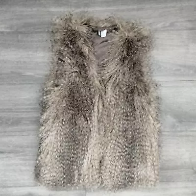 Divided By H&M Women's Faux Fur Vest Lined US Size 8 With Pockets • $14.95