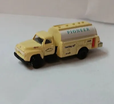 Classic Metal Works 1954 Ford F-700 Pioneer Heating Oil Delivery Truck  N Scale • $10.38