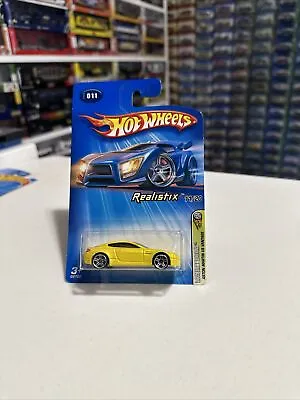 Hot Wheels 2005 Aston Martin V8 Vantage First Editions Yellow PR5 Wheels • $10