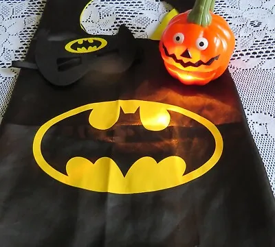 Kids Batman Cape/Mask Halloween Costume - Flashlight & Trick-or-Treat Bag • $17.99