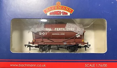 Bachmann Branchline OO Guage 37-660 14T Tank Wagon National Fertilisers • $47.95