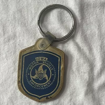 Vtg Dirty Used As-Is IOWA MOTOR VEHICLE ENFORCEMENT SAFETY FIRST Keychain K001 • $4.99