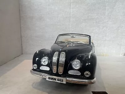 1:18 Scale 1955 BMW 502 Diecast Car By Maisto Special Edition • £9.99