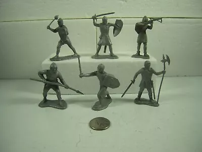 MARX Robin Hood 60mm Knights 6 Figures From The 1950s. • $30