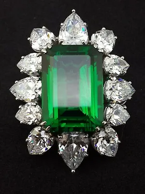 Syn Columbian Emerald Halo Set Brooch Inspired Elizabeth Taylor Celebrity Bijoux • $614.90