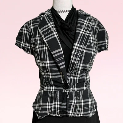 $30 • Buy Vintage Y2k 2000s Goth Scene Black Plaid Alice Cullen Cropped Mini Blazer M/L
