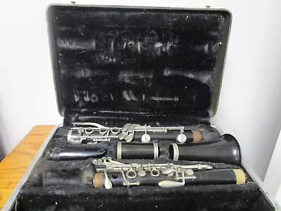 Vintage Bundy Resonite Selmer Company Clarinet With Case • $95