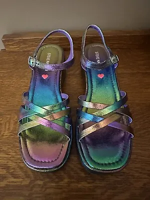 Steve Madden Crazy Iridescent Wedge Sandals Shoes Girls Size 5. Women's Sz7 • $24.99