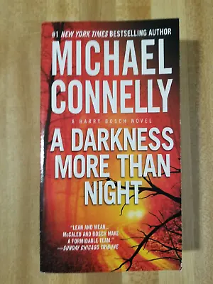 Michael Connelly Paperback Book Lot • $8.95