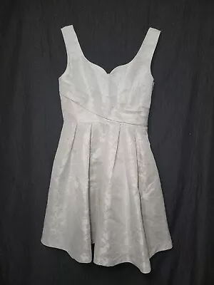 Minuet Women White/Silver Cocktail Dress M • $28.97