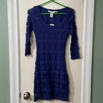 Max Studio Long Sleeved Lace Dress Blue Size Small NWT • $19.99