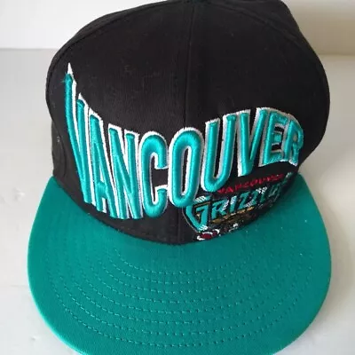 Vintage Vancouver Grizzlies Snapback Hat • $49.99