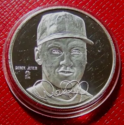 Derek Jeter #2-MLB Licensed Art Round-Enviromint 1 Oz.999 Silver-Limited Edition • $54.88