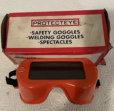 Vintage Protecteye Welding Goggles Spectacles. NOS Type 1000 No. 5H • $7.95