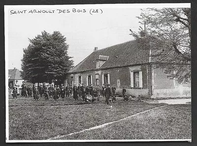 2003 -- Saint Arnoult Des Bois . 28 . The Court Of The School. 3x336 • $5.85